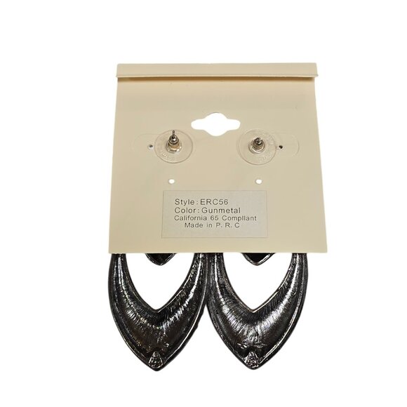Amrita Singh Women's Gunmetal Plated Crystal Dangle Earrings NWT - Picture 3 of 3